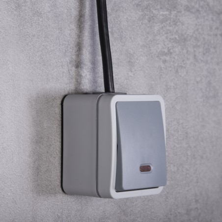 EGYLÉPCSŐS FALRA SZERELHETŐ LED KAPCSOLÓ INDUSTRIAL IP54 JLM