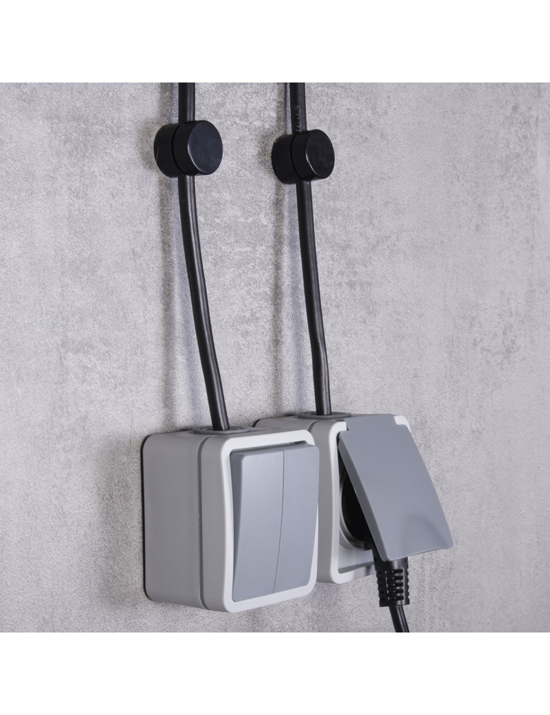 KETTŐS LÉPCSŐKAPCSOLÓ FALRA SZERELHETŐ...