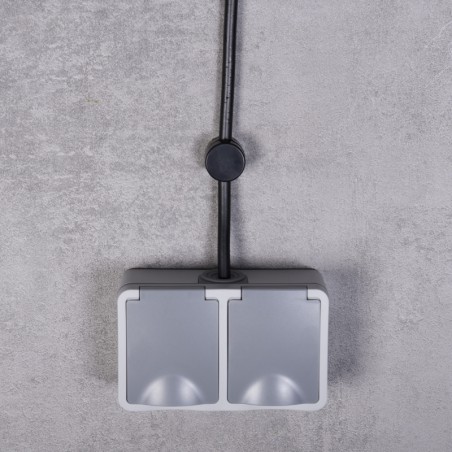 SCHUKO DUPLA ALJZAT FALRA SZERELHETŐ FEDÉLLEL INDUSTRIAL IP54 JLM