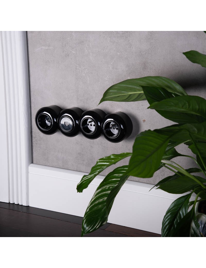 GNIAZDO RJ45 JEDNOKROTNE