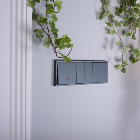 WŁĄCZNIK PODWÓJNY SCHODOWY