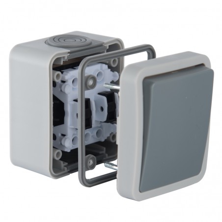 SCHUKO SZIMPLA ALJZAT, FALRA SZERELHETŐ, INDUS