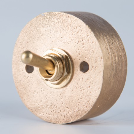 WŁĄCZNIK JEDNOTOROWY MOSIĄDZ