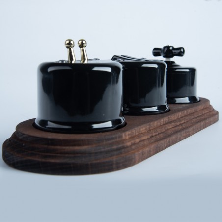 DŘEVĚNÝ RÁMEČEK TROJNÁSOBNÝ NA OMÍTKU DARK