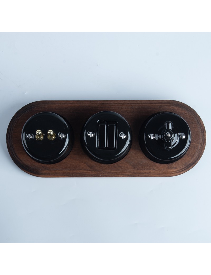 DŘEVĚNÝ RÁMEČEK TROJNÁSOBNÝ NA OMÍTKU DARK