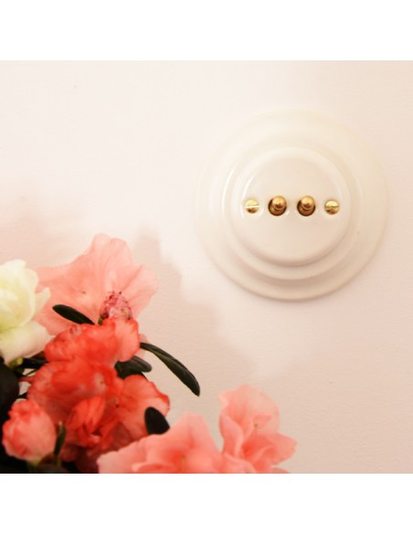 KERÁMIA FALSÍK ALATTI KAPCSOLÓ KÉTSÁVOS KAROS FEHÉR