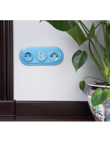 CERAMIC SCHUKO FLUSH-MOUNTED SOCKET PASTEL AZURE
