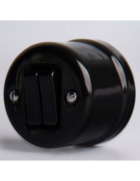 KERÁMIA FALRA SZERELHETŐ KAPCSOLÓ KÉTSÁVOS LÉPCSŐS BILLENTYŰS