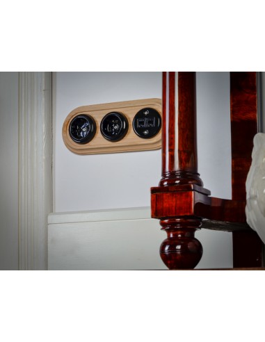 CERAMIC SOCKET FLUSH-MOUNTED WITHOUT FRAME...