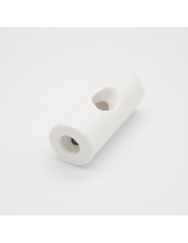 UCHWYT PRZEWODU 20x45mm