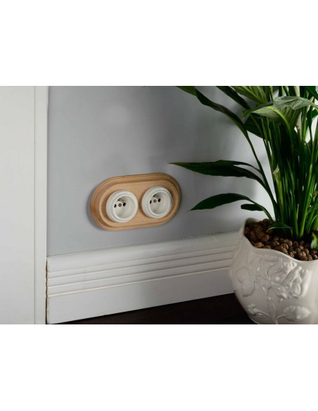 CERAMIC SOCKET FLUSH-MOUNTED WITHOUT FRAME WHITE CGPTBW