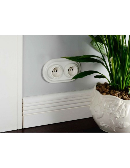 CERAMIC SOCKET FLUSH-MOUNTED WITHOUT FRAME WHITE CGPTBW