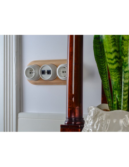 Ceramic Surface-Mounted Socket 1xUSB A / 1xUSBC