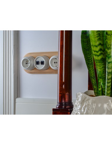 RETRO LOFT CERAMIC SURFACE MOUNTED SOCKET 2xUSB
