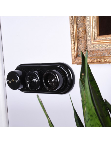 KERÁMIA FALRA SZERELHETŐ EGYVÁGÁNYÚ KAROS KAPCSOLÓ FEKETE