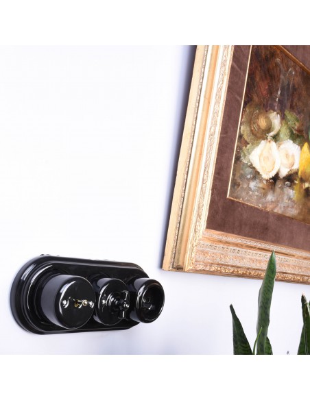 CERAMIC SURFACE MOUNTED SWITCH CROSS LEVER BLACK