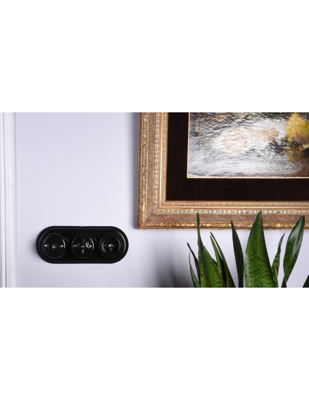 CERAMIC SURFACE MOUNTED SWITCH CROSS LEVER BLACK