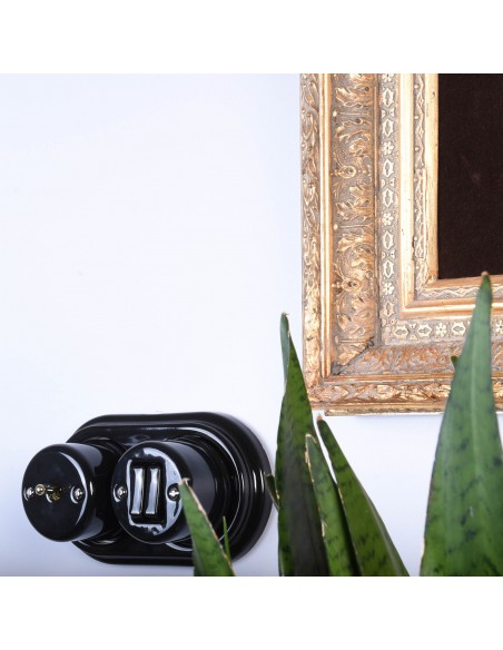 KERÁMIA FALRA SZERELHETŐ KÉTSÁVOS BILLENTYŰS KAPCSOLÓ FEKETE