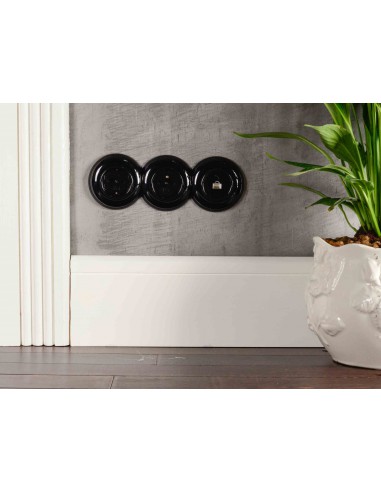 TOMA LOFT 230V SCHUKO NEGRA JLM SIN MARCO
