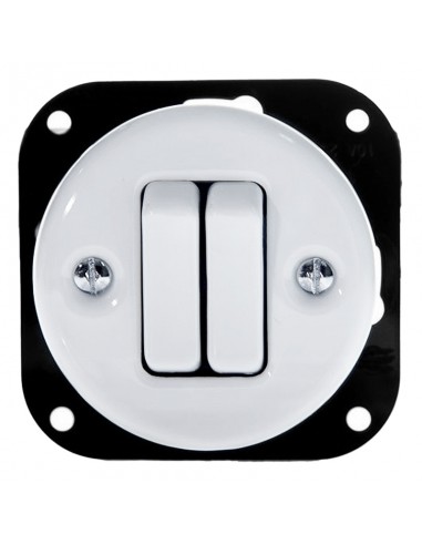 KERAMICKÝ SPÍNAČ OVLÁDANÝ PODOMÍTKOVÝMI ROLETAMI