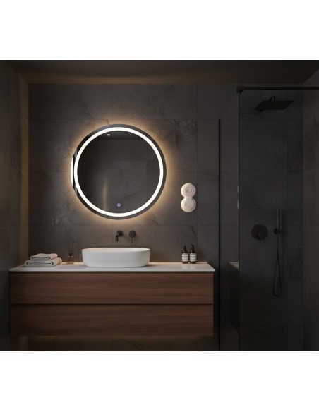 GNIAZDO 230V Z BOLCEM