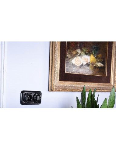 CERAMIC FRAME THREE TIMES FLUSH-MOUNTED...